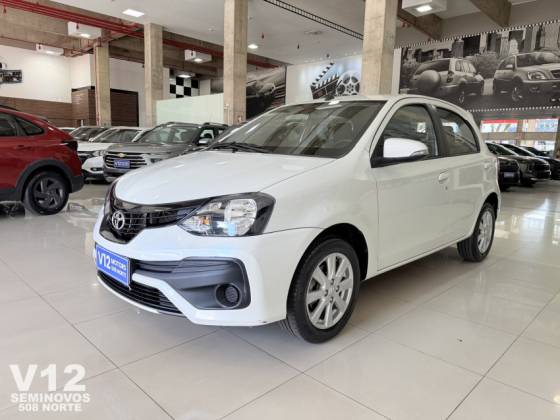 TOYOTA ETIOS 1.5 X PLUS 16V FLEX 4P AUTOMÁTICO